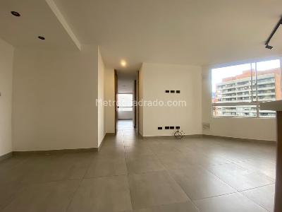 Apartamento de 1 alcoba en arriendo en Las Lomas, Medellín, 50 m² · foto 4 de 10