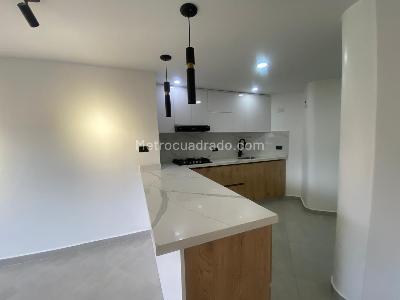 Apartamento de 1 alcoba en arriendo en Las Lomas, Medellín, 50 m² · foto 5 de 10