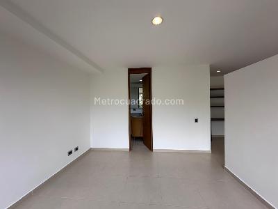 Apartamento de 1 alcoba en venta en El Poblado, Medellín, 57 m² · foto 11 de 15