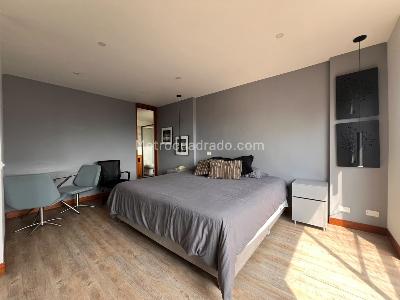 Apartamento de 1 alcoba en venta en El Poblado, Medellín, 70 m² · foto 8 de 11