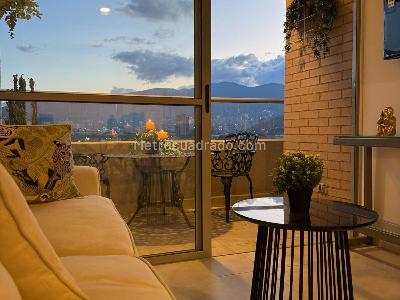 Apartamento de 3 alcobas en venta en Envigado, Envigado, 75 m² · foto 3 de 12