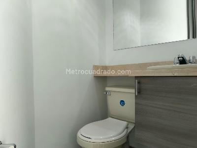 Apartamento de 1 alcoba en arriendo en El Poblado, Medellín, 36 m² · foto 10 de 11