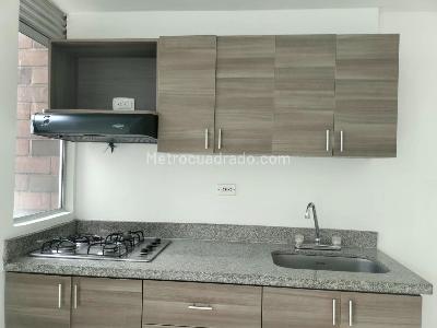 Apartamento de 1 alcoba en arriendo en El Poblado, Medellín, 36 m² · foto 6 de 11