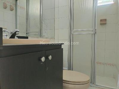 Apartamento en venta en El Poblado, Medellín · foto 14 de 15