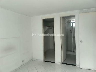 Apartamento en venta en El Poblado, Medellín · foto 9 de 15