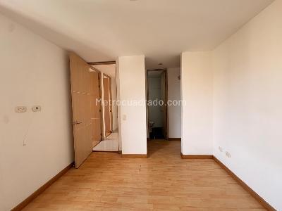 Apartamento de 3 alcobas en venta en Sabaneta, Sabaneta, 76 m² · foto 7 de 13