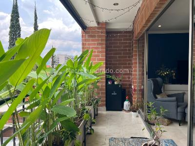 Apartamento de 3 alcobas en venta en El Diamante No. 2, Medellín, 154 m² · foto 20 de 20