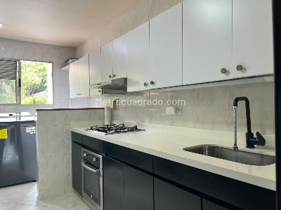 Apartamento de 3 alcobas en venta en El Diamante No. 2, Medellín, 154 m² · foto 6 de 20