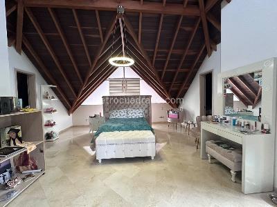 Casa de 4 alcobas en venta en El Poblado, Medellín, 530 m² · foto 11 de 20