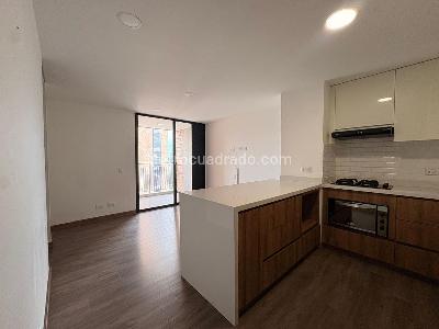 Apartamento de 2 alcobas en arriendo en Envigado, Envigado, 62 m² · foto 3 de 11