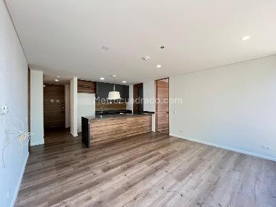 Apartamento en venta en Envigado, Envigado · foto 3 de 20