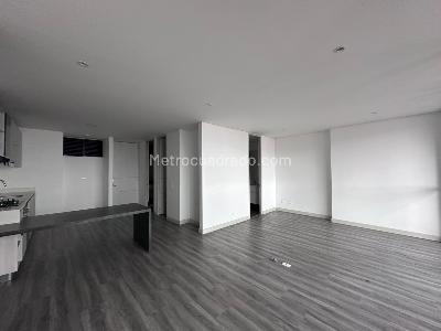 Apartamento en venta en El Poblado, Medellín · foto 6 de 14