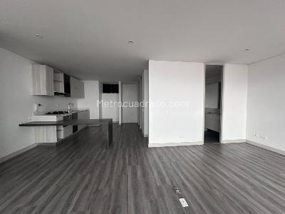 Apartamento en venta en El Poblado, Medellín · foto 7 de 14