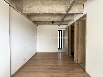 Casa de 4 alcobas en arriendo en Envigado, Envigado, 335 m² · foto 11 de 19