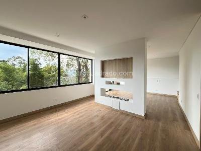 Casa de 4 alcobas en arriendo en Envigado, Envigado, 335 m² · foto 8 de 19