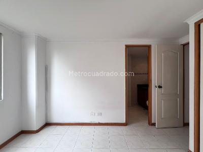 Apartamento en venta en El Poblado, Medellín · foto 10 de 17