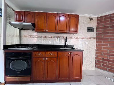 Apartamento en venta en El Poblado, Medellín · foto 4 de 17