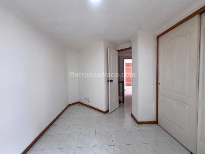 Apartamento en venta en El Poblado, Medellín · foto 6 de 17