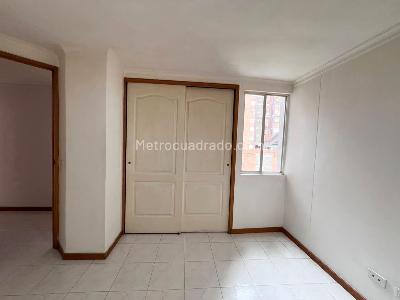 Apartamento en venta en El Poblado, Medellín · foto 7 de 17