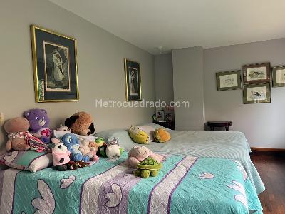 Apartamento de 2 alcobas en venta en El Poblado, Medellín, 174 m² · foto 14 de 16