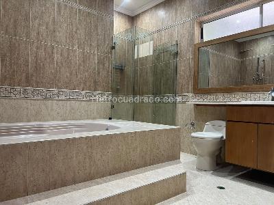 Casa en venta en Envigado, Envigado · foto 13 de 19