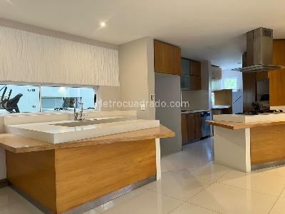 Casa en venta en Envigado, Envigado · foto 5 de 19