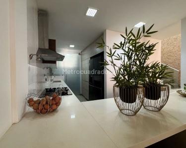 Casa de 3 alcobas en venta en Envigado, Envigado, 210 m² · foto 4 de 14