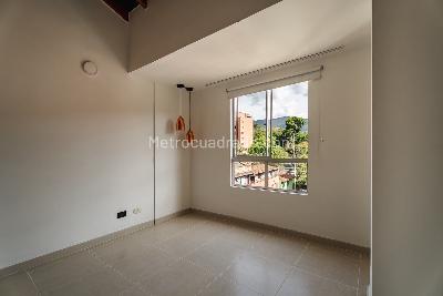 Apartamento de 3 alcobas en venta en Envigado, Envigado, 121 m² · foto 14 de 16