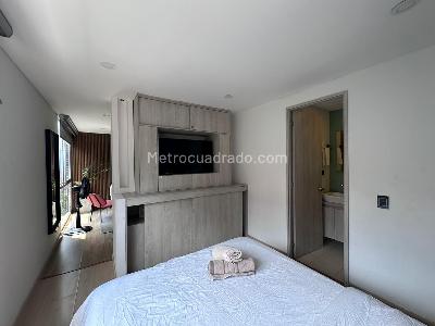 Apartamento de 1 alcoba en arriendo en El Tesoro, Medellín, 35 m² · foto 9 de 13