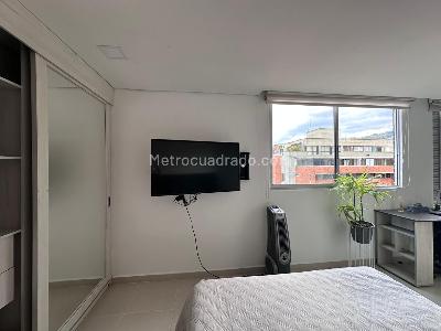 Apartamento de 1 alcoba en arriendo en El Tesoro, Medellín, 35 m² · foto 10 de 13