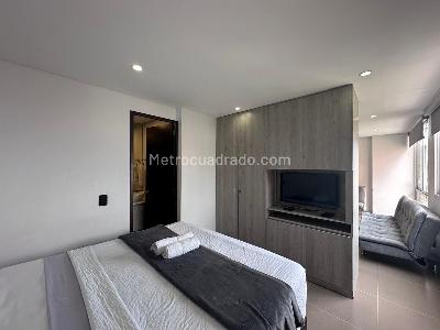 Apartamento de 1 alcoba en arriendo en El Tesoro, Medellín, 35 m² · foto 12 de 13