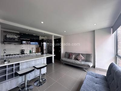 Apartamento de 1 alcoba en arriendo en El Tesoro, Medellín, 35 m² · foto 2 de 13