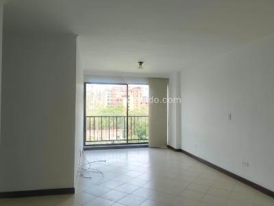 Apartamento en venta en El Poblado, Medellín · foto 2 de 14