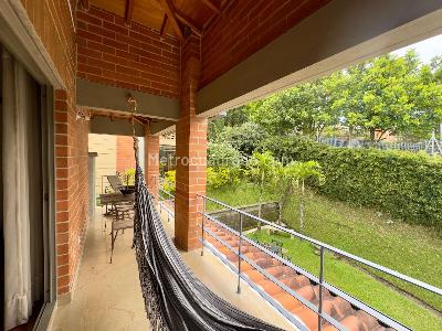 Casa de 4 alcobas en venta en Envigado, Envigado, 500 m² · foto 15 de 17