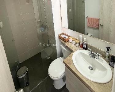 Apartamento de 3 alcobas en venta en Sabaneta, Sabaneta, 63 m² · foto 9 de 9