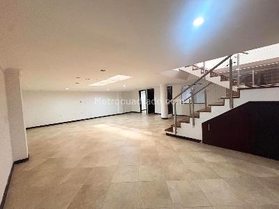 Casa de 5 alcobas en venta en Sabaneta, Sabaneta, 300 m² · foto 6 de 19