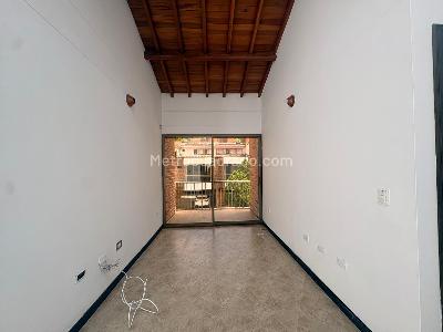 Casa de 5 alcobas en venta en Sabaneta, Sabaneta, 300 m² · foto 7 de 19