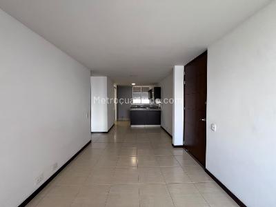 Apartamento de 1 alcoba en arriendo en El Poblado, Medellín, 60 m² · foto 2 de 10