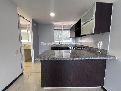 Apartamento de 1 alcoba en arriendo en El Poblado, Medellín, 60 m² · foto 3 de 10