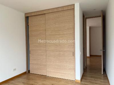 Apartamento en venta en Envigado, Envigado · foto 8 de 17