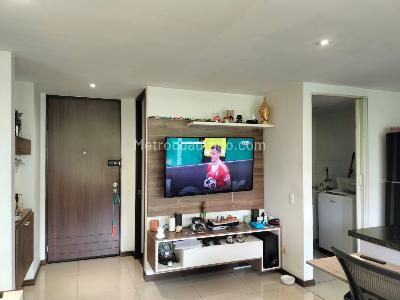 Apartamento de 1 alcoba en venta en El Poblado, Medellín, 50 m² · foto 2 de 12