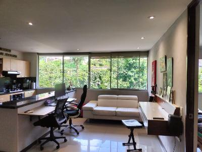 Apartamento de 1 alcoba en venta en El Poblado, Medellín, 50 m² · foto 3 de 12
