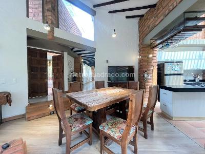 Casa de 3 alcobas en venta en Envigado, Envigado · foto 4 de 20