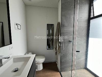 Apartamento de 1 alcoba en venta en Envigado, Envigado, 125 m² · foto 14 de 19