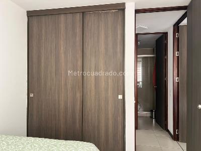 Apartamento de 2 alcobas en venta en Envigado, Envigado, 58 m² · foto 11 de 15