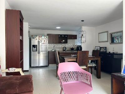 Apartamento de 2 alcobas en venta en Envigado, Envigado, 58 m² · foto 2 de 15