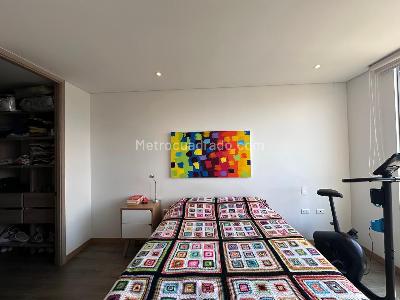Apartamento en arriendo en El Poblado, Medellín · foto 8 de 14
