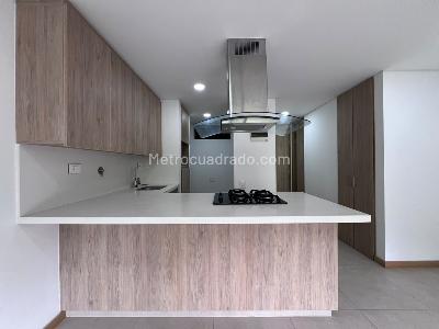 Apartamento de 1 alcoba en arriendo en El Poblado, Medellín, 50 m² · foto 5 de 12