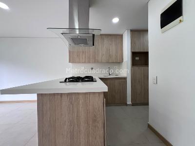 Apartamento de 1 alcoba en arriendo en El Poblado, Medellín, 50 m² · foto 6 de 12