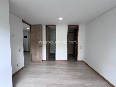 Apartamento de 1 alcoba en arriendo en El Poblado, Medellín, 50 m² · foto 7 de 12